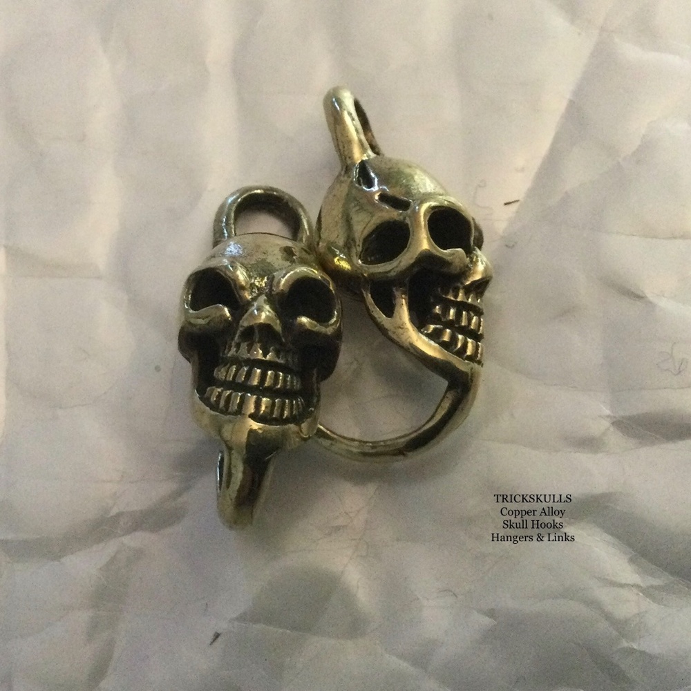 Skull Hooks Copper Alloy Hooks Links Lot of 2 Brass Skulls Hook Link DIY Crafts